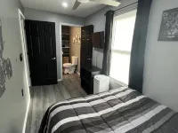 Luxury ATV lodging with beautiful view, sleeps 11. Hotels in Welch