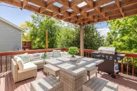 Family Friendly, Game Room, KING BED, Deck&Grill