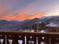 Risoul Duplex 48 m2 6/8 Couchages Résidence au Pied des Pistes, Piscine, Sauna Hotels in Risoul