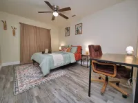 Cozy Family Retreat: Coffee Bar, Game Room and Pet Friendly