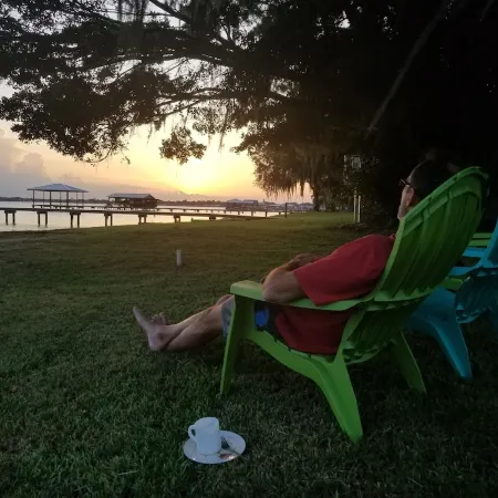Lakefront getaway with white sand, clear water, gorgeous sunsets