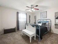 Entire 2 bedroom unit downstairs, family owned. Hotels in Midlothian