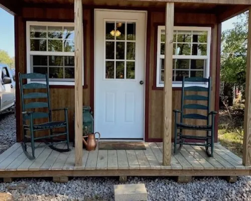 Tom & Jerri's Rustic Cabin located on the lake Hotels in Brown County