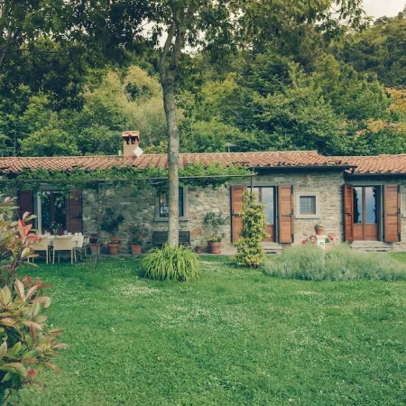 Belvedere House with panoramic views over the valley