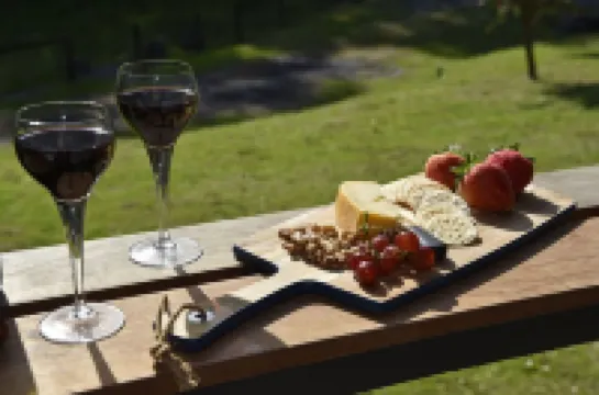 Private forest surround in Yarra Valley - In-between Warburton & Healesville