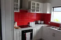 Cosy 3 bedroom cottage in the centre of Kingscote