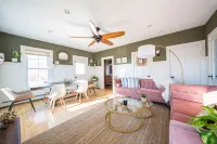 Magnificent 5BR/2BA Near Casinos