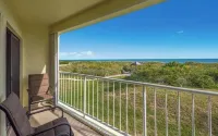 Cozy beach condo steps away from the beach!