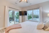 Brand New! Spectacular Lake Front Condo