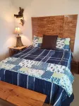 Centrally Located Vacation Rental with 7 B/R and 7 Private Bathrooms and Pool