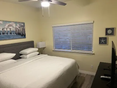 Coastal Haven Unbeatable Beach and Village Location