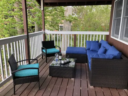 Lakefront Tranquility/Fishermans Delight