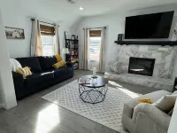 Mountain View Farmhouse, fully renovated to include all the modern needs
