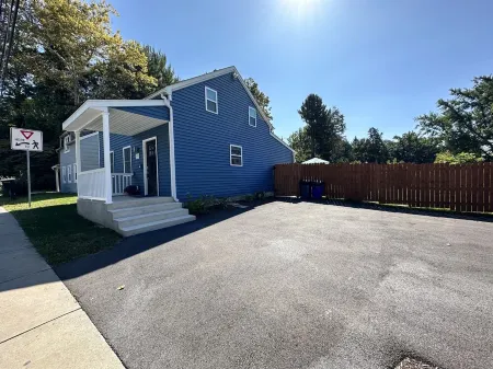 {Luxe} Hershey Cottage + Firepit & Pac Man 5 Min To Hershey