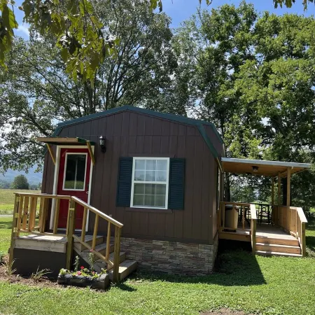 Cozy 2 Bedroom Guesthouse at High Corner Farm