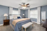 Spacious Ranch Home-5 BR, including 2 King Suites!