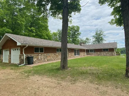 Beautiful house on Brule Lake!