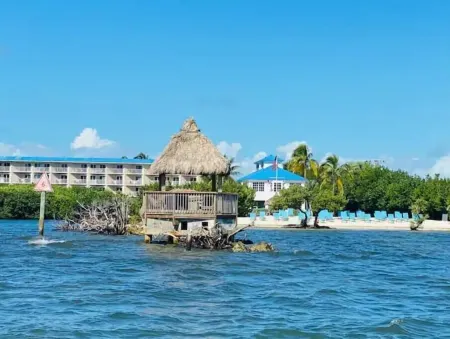 1BR - Key Largo Sun & Sea Retreat Отели в г. Тавернье