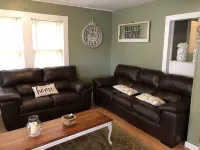 Historic Downtown, Wifi, Apple TVs, Cold AC