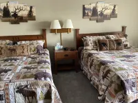 Cozy Condo-Ski, Tube, pool & Hot tub