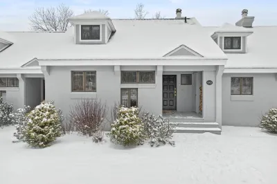 Escape to This Mountain Retreat Near Hiking Trails, Pools, and Golf Courses