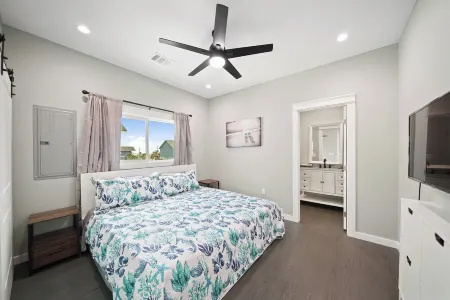 Brand New Home! Beach Views! Sleeps 6! Pets Welcome!