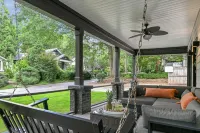 Midtown Cottage - 4 Beds - Pets