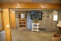 Stunning Cabin on Crooked Lake, MN