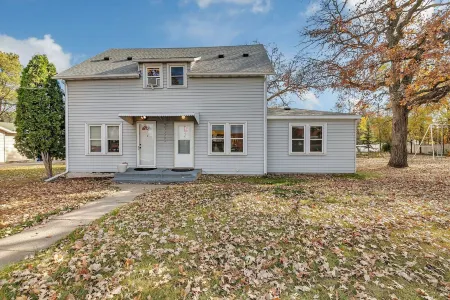 Spacious 3-bedroom with WiFi and AC in fabulous St. Cloud