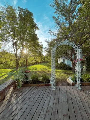 Vintage kitsch 70s/80s themed house with indoor pool and backyard creek