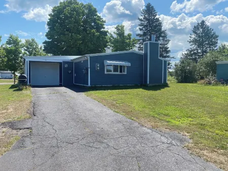 Perfect clean and cozy home base