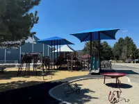 Spacious & Bright - Mountain Views, Balcony Bar, at Red Line Shuttle Stop
