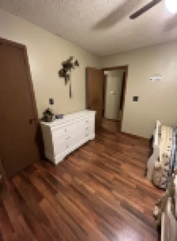 Spillway Road Retreat (2.5 miles from Lake D’Arbonne)