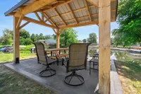 Lake Wawasee/HOT TUB/GAME ROOM/PONTOON RENTAL