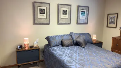 Sundance on the prairie. Light &open 2bdrm walkout basement apt w/mountain views