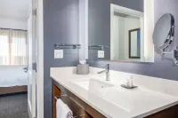 Residence Inn San Jose North/Silicon Valley - Kitchens