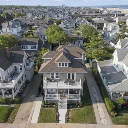 Oceanview 4 Houses to Beach! 6 Beach Passes, Chairs, Towels, Umbrellas Included