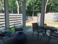 Kid-friendly Michiana cottage!  Summer dates open - including 4th of July!