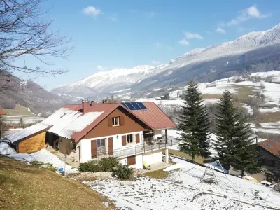 Gîte de La Poivrière - Location Meublée Dans les Monts Jura