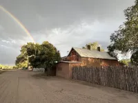 19th Century casita & historical little town for the whole family! -sleeps 6