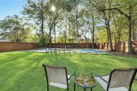 Private Pickleball/Basketball Court - Movie Room - Hot Tub