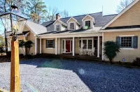 Travelers Rest Spacious 5BR Pool riverfront Pier charming Easton Saint Michaels