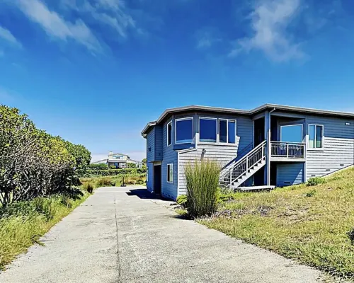 Seas the Moment - Beach Heaven Hotels in Dillon Beach