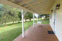 On farm cottage with mountain views.