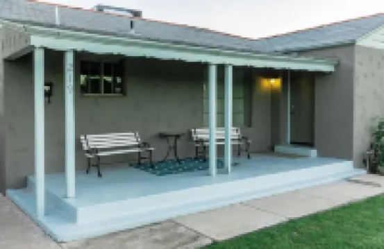 3BR Remodeled Home in Mesa | Near LightRail | CAR!