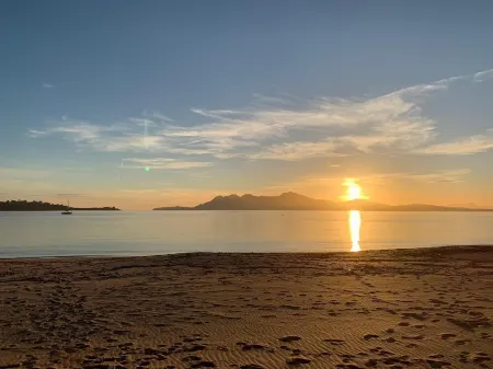 Puerto De Pollensa: Luxury Apartment on the beach Отели рядом с достопримечательностью «Albercutx Watchtower»