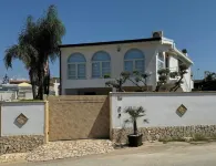 " la Terrazza Sul Tramonto " Apartment in Villa Near the Sea-San Leone