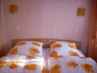 Newly renovated, detached vacation home, pets welcome Hotels near Falkenstein
