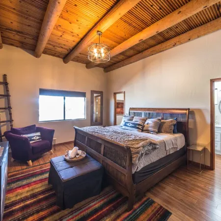 Spacious home w/Sedona views