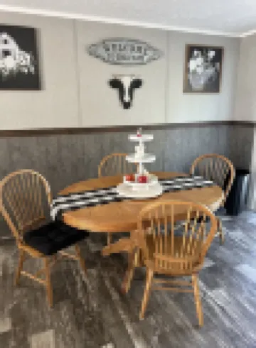 Ready for some R&R? We are 1 mile from the State dock and Nick's Boat dock!